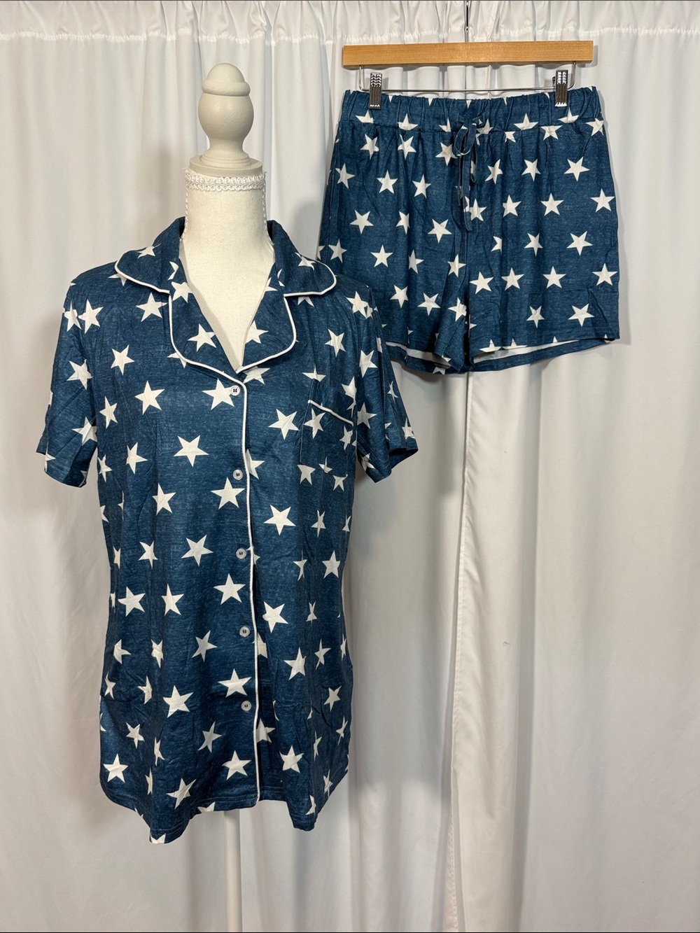 Women’s Navy Star Print Short Sleeve Pajama Set